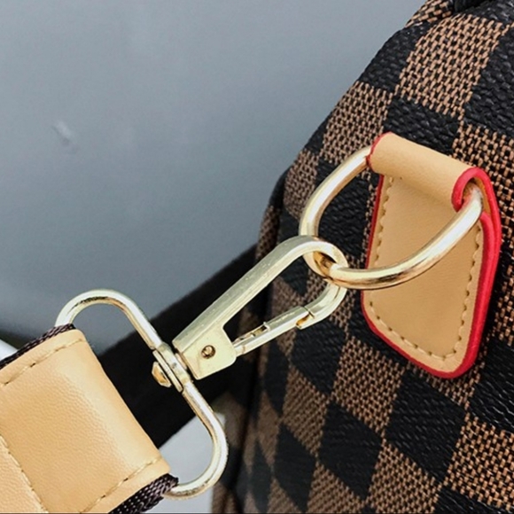 Checkerd Backpack/purse - Picture 8 of 8